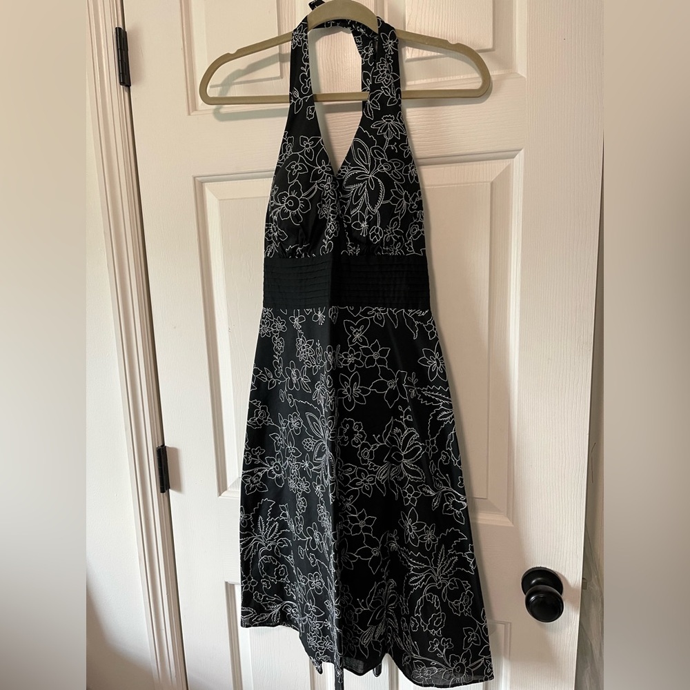 White House Black Market Halter Dress Size 6